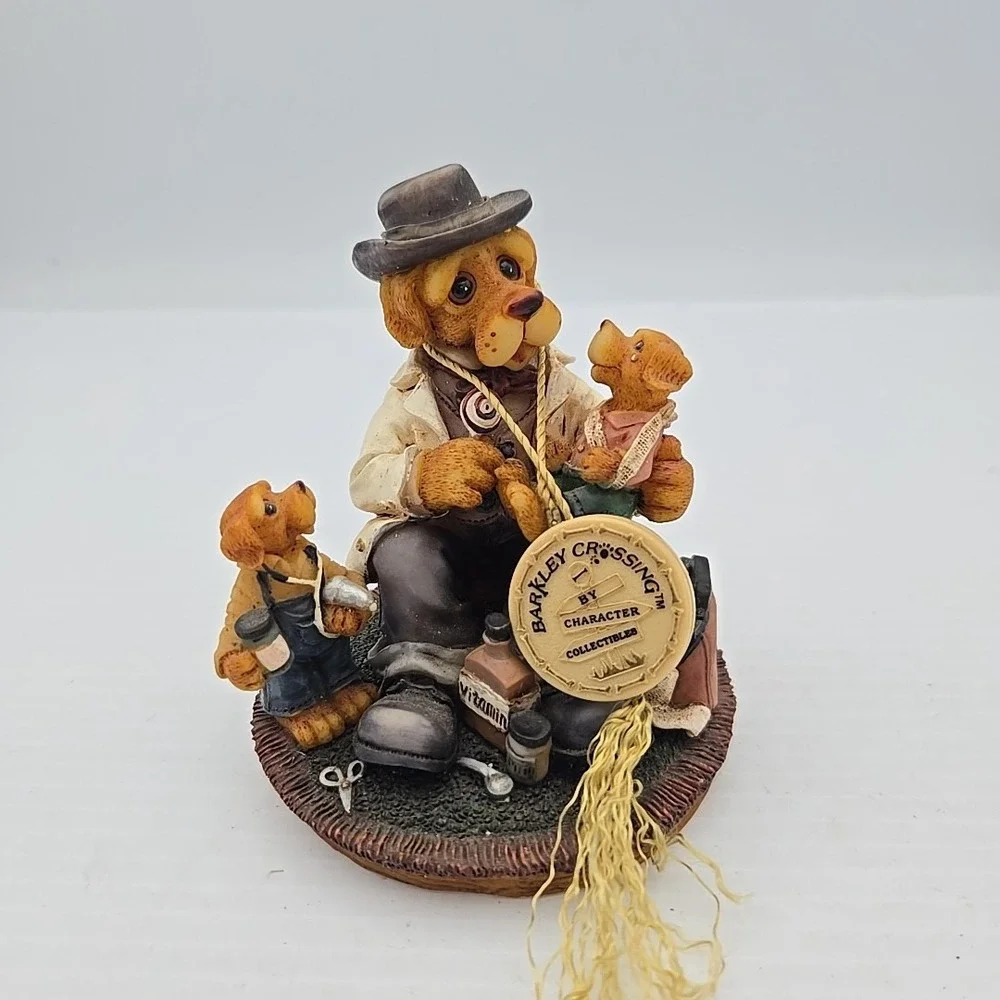 1996‎ Doctor Veterinarian Barkley Crossing Figurine Paws I Care